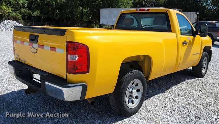 image for item MK9122 2007 Chevrolet Silverado 1500  pickup truck