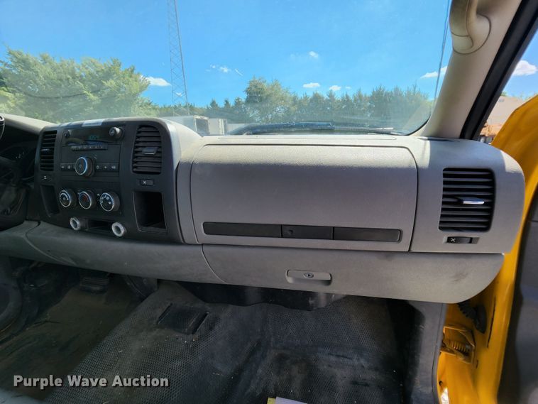 image for item MK9122 2007 Chevrolet Silverado 1500  pickup truck