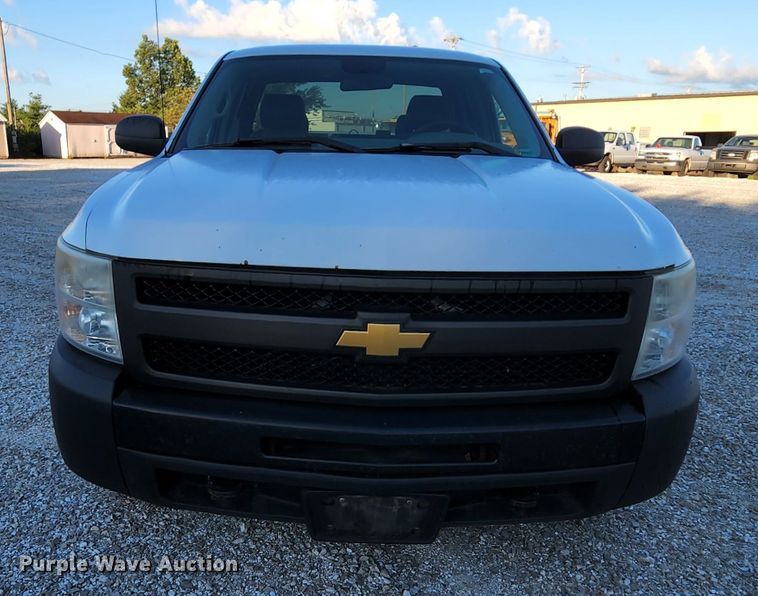 image for item MK9124 2008 Chevrolet Silverado 1500  Ext. Cab pickup truck