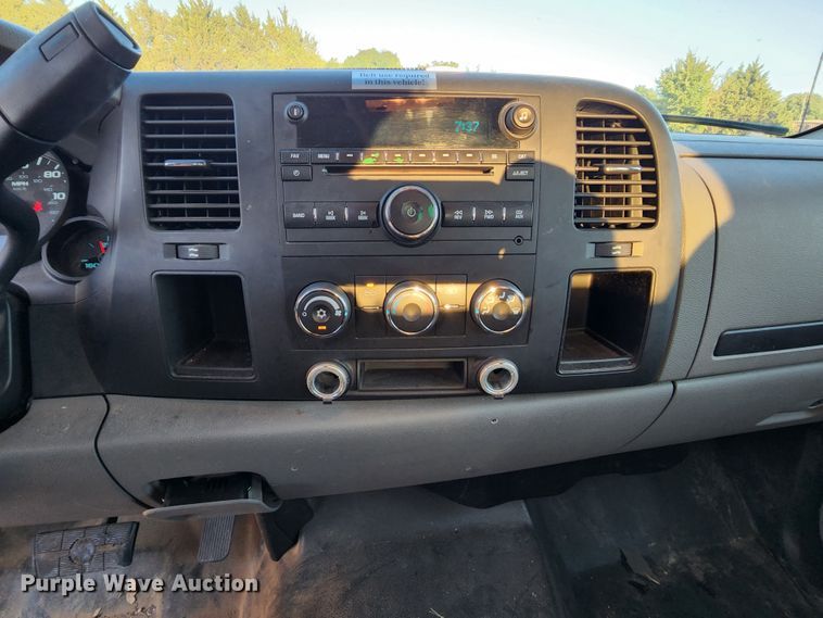 image for item MK9124 2008 Chevrolet Silverado 1500  Ext. Cab pickup truck