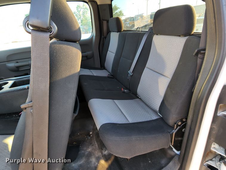 image for item MK9124 2008 Chevrolet Silverado 1500  Ext. Cab pickup truck