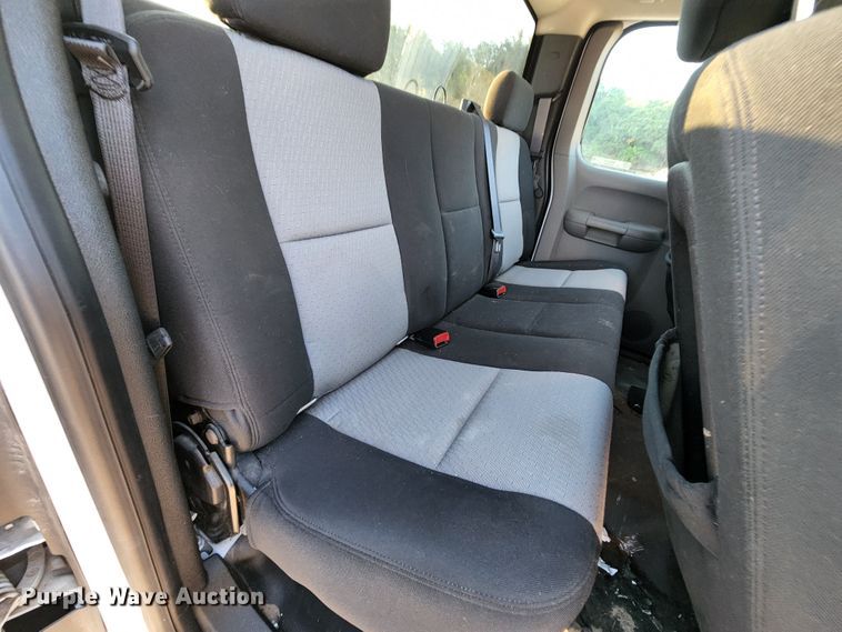 image for item MK9124 2008 Chevrolet Silverado 1500  Ext. Cab pickup truck