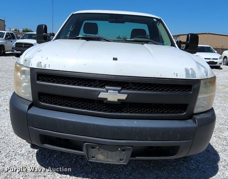 image for item MK9128 2007 Chevrolet Silverado 1500  pickup truck