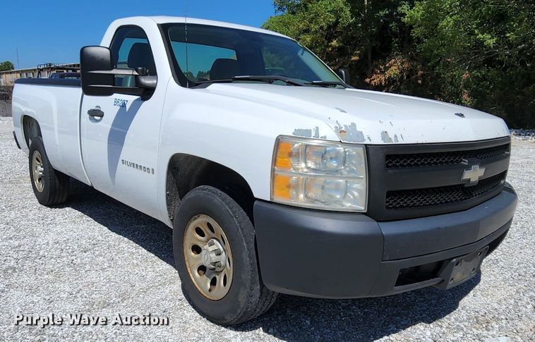 image for item MK9128 2007 Chevrolet Silverado 1500  pickup truck
