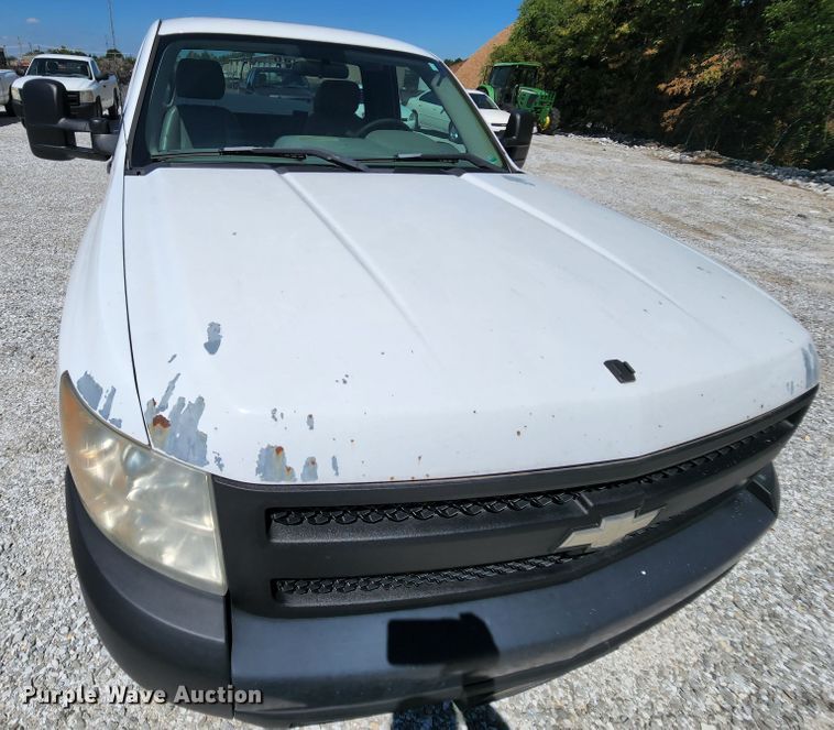 image for item MK9128 2007 Chevrolet Silverado 1500  pickup truck