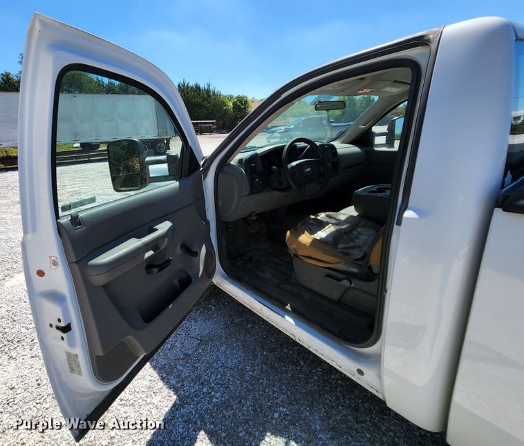 image for item MK9128 2007 Chevrolet Silverado 1500  pickup truck