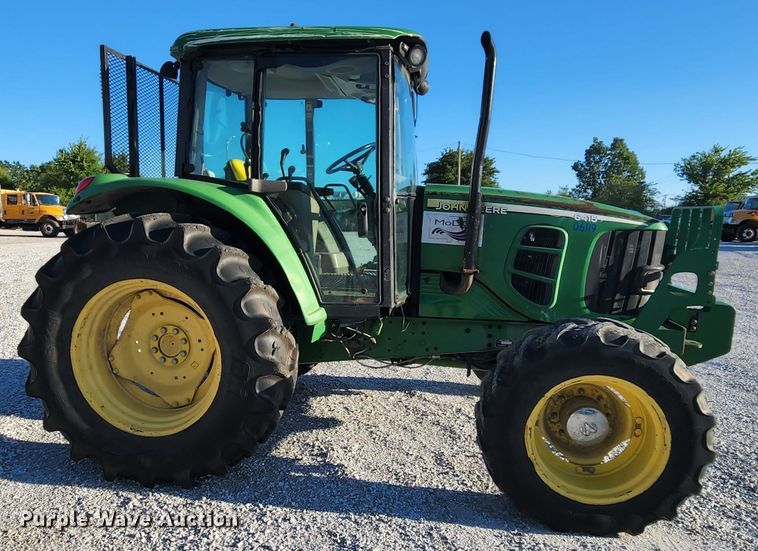 image for item MK9132 2007 John Deere 6415 MFWD tractor