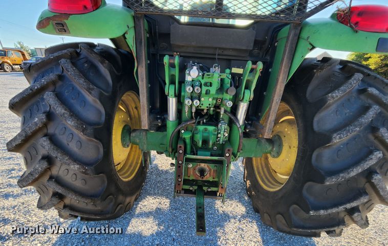 image for item MK9132 2007 John Deere 6415 MFWD tractor