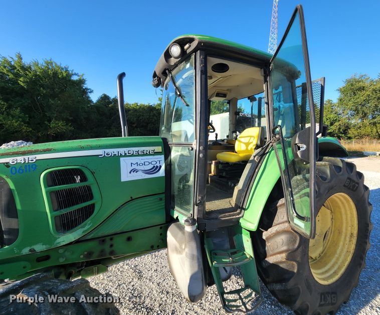 image for item MK9132 2007 John Deere 6415 MFWD tractor