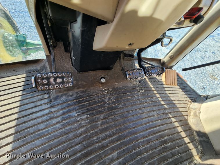 image for item MK9132 2007 John Deere 6415 MFWD tractor