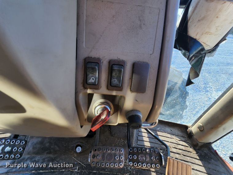 image for item MK9132 2007 John Deere 6415 MFWD tractor