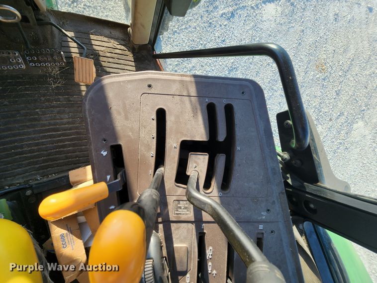 image for item MK9132 2007 John Deere 6415 MFWD tractor