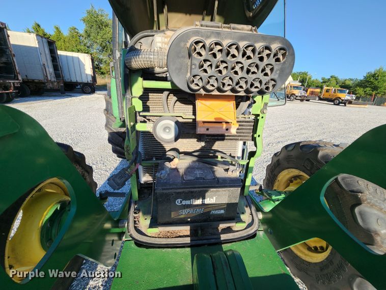 image for item MK9132 2007 John Deere 6415 MFWD tractor
