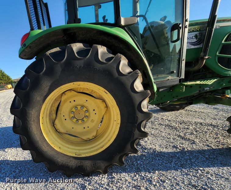 image for item MK9132 2007 John Deere 6415 MFWD tractor