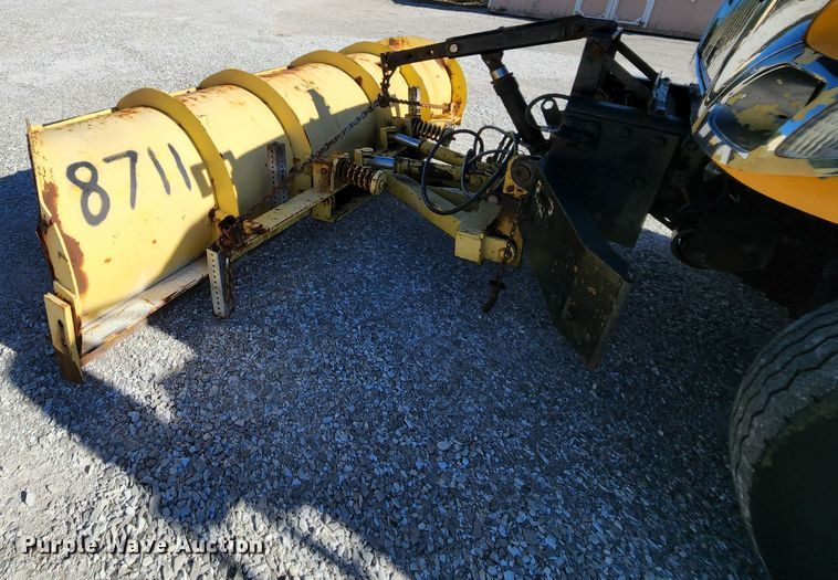 image for item MK9133 2006 International 7400  dump truck