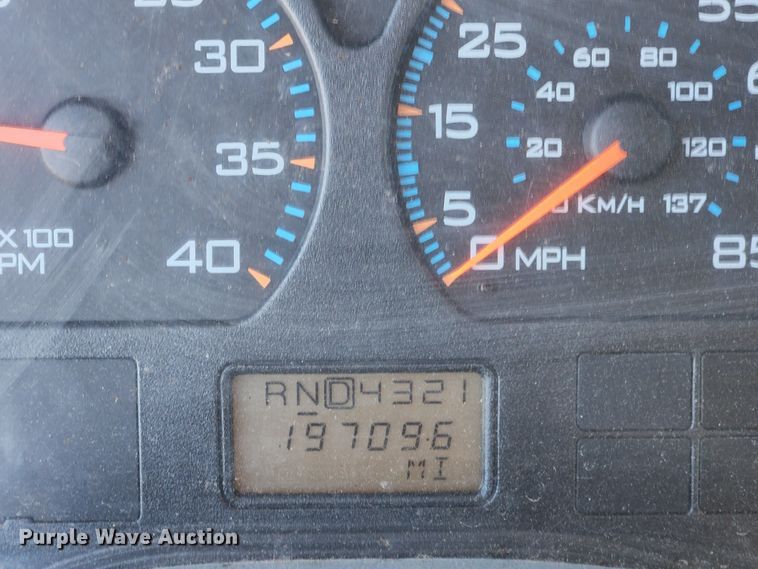 image for item MK9133 2006 International 7400  dump truck