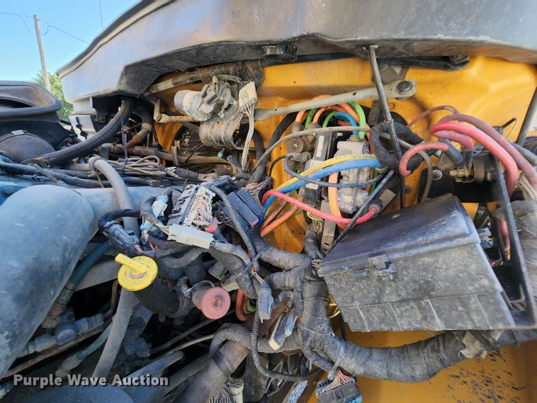 image for item MK9133 2006 International 7400  dump truck