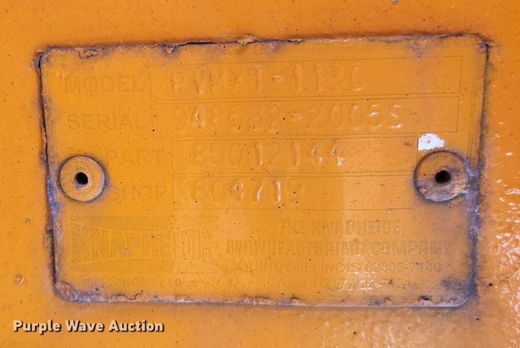 image for item MK9134 2006 International 7400  Crew Cab dump truck