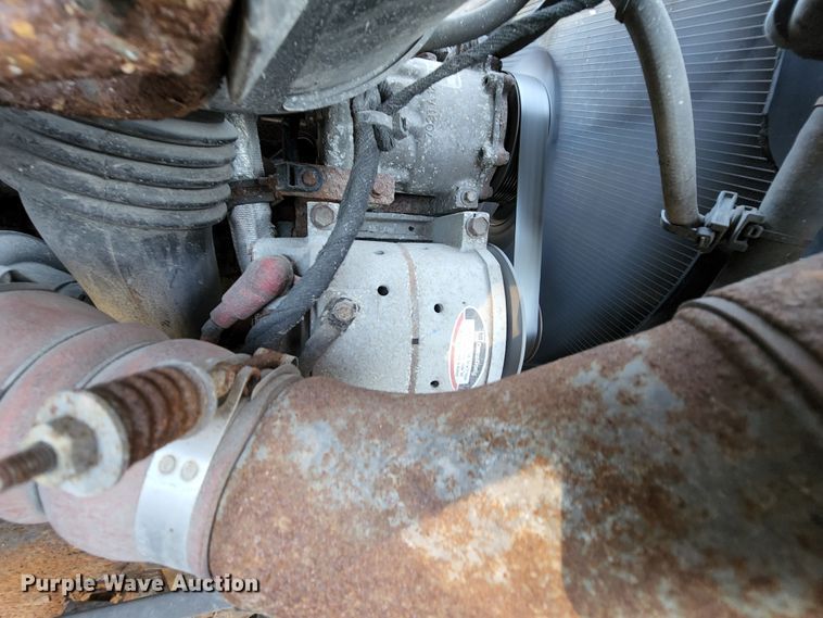 image for item MK9134 2006 International 7400  Crew Cab dump truck