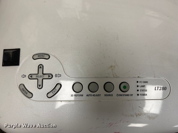 image for item MU9039 (6) NEC LT280 projectors