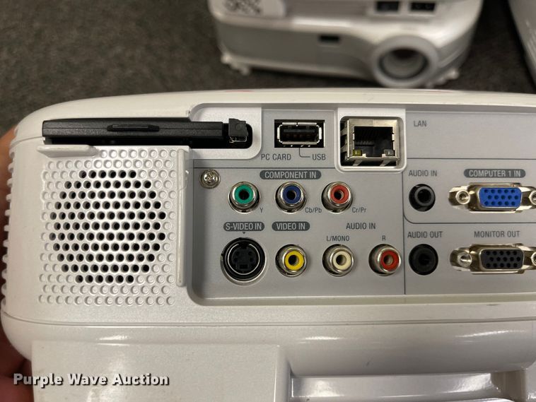 image for item MU9039 (6) NEC LT280 projectors