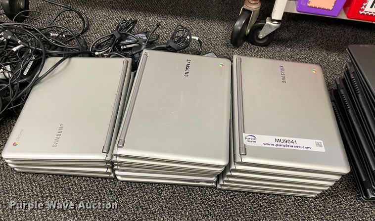 image for item MU9041 (27) Chromebook laptops