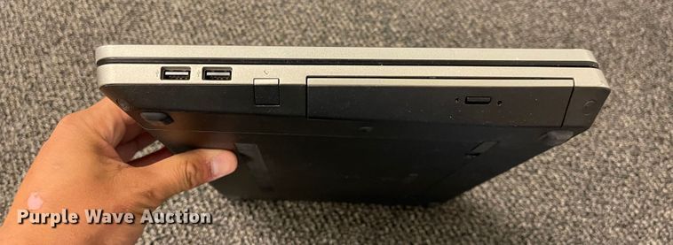 image for item MU9042 (6) HP laptops