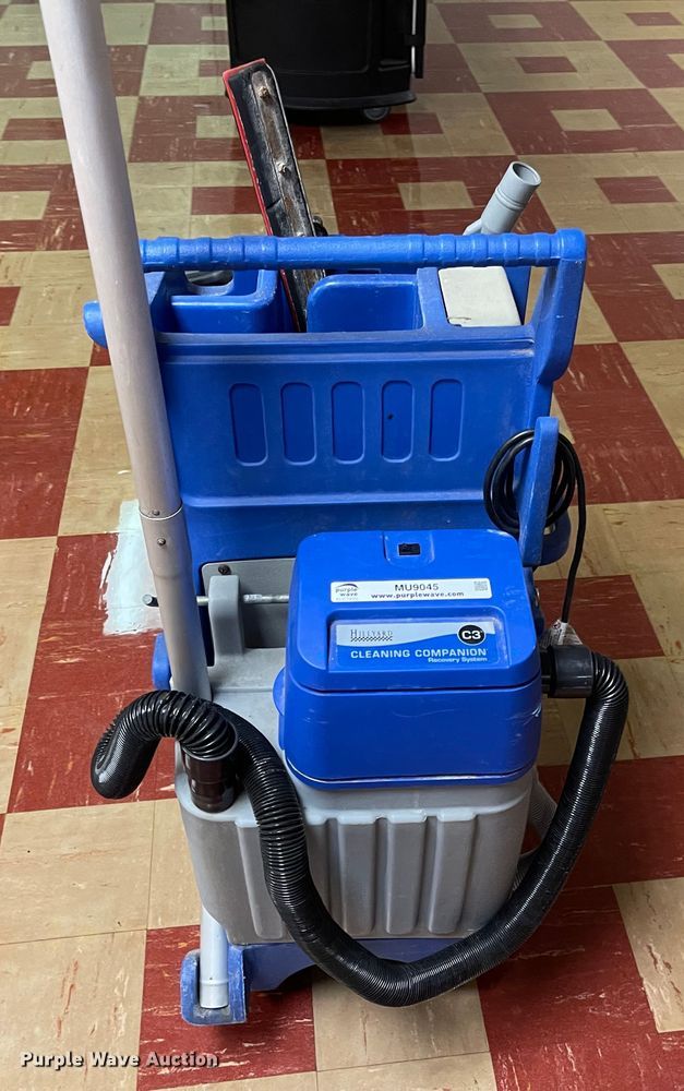 image for item MU9045 Hillyard C3  cleaning companion recovery system