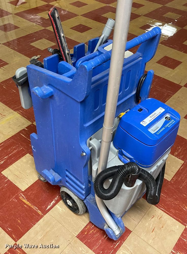 image for item MU9045 Hillyard C3  cleaning companion recovery system