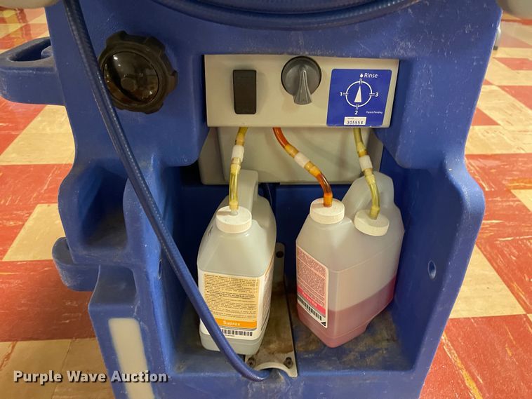 image for item MU9045 Hillyard C3  cleaning companion recovery system