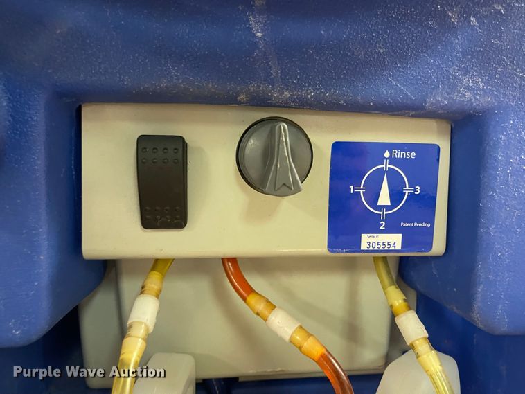 image for item MU9045 Hillyard C3  cleaning companion recovery system