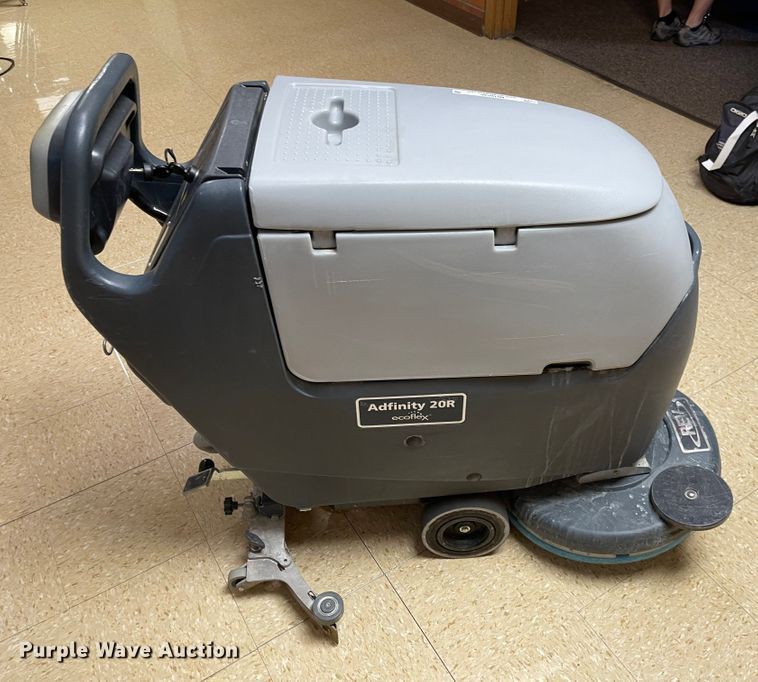 image for item MU9046 Advance REV Adfinity 20R  floor scrubber