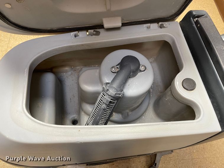 image for item MU9046 Advance REV Adfinity 20R  floor scrubber