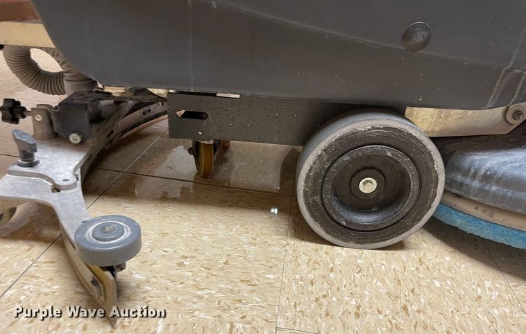 image for item MU9046 Advance REV Adfinity 20R  floor scrubber