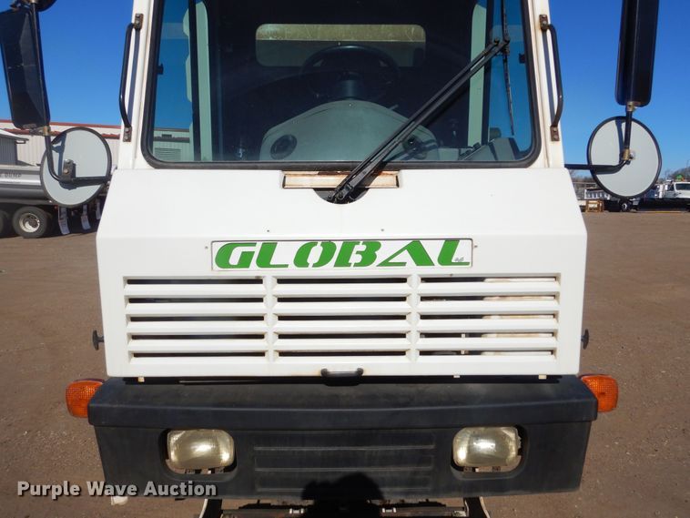 image for item MX9992 2014 Global M3  street sweeper