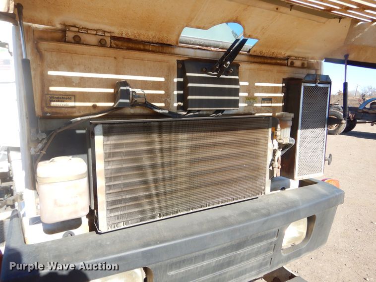 image for item MX9992 2014 Global M3  street sweeper