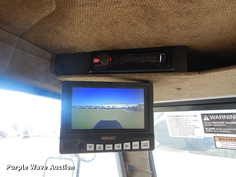 image for item MX9992 2014 Global M3  street sweeper