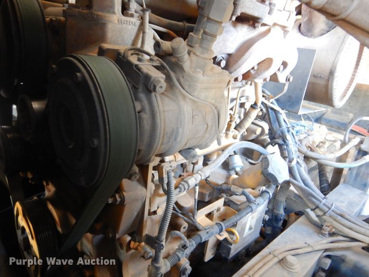 image for item MX9992 2014 Global M3  street sweeper