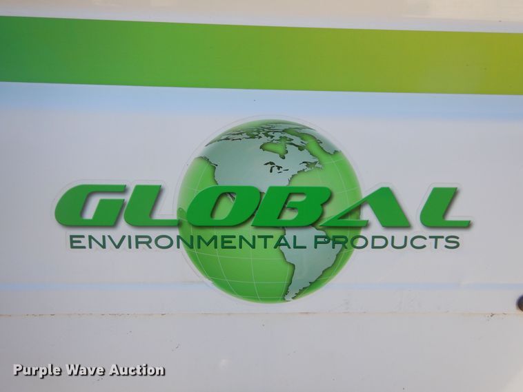 image for item MX9992 2014 Global M3  street sweeper