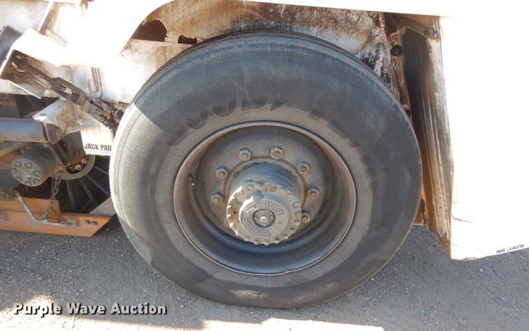 image for item MX9992 2014 Global M3  street sweeper