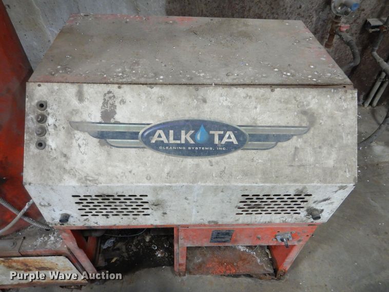 image for item MX9993 Atoka 5231  hot pressure washer