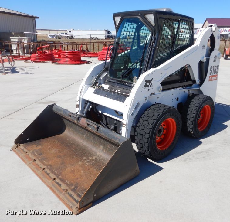 image for item MX9995 2012 Bobcat S185  skid steer loader