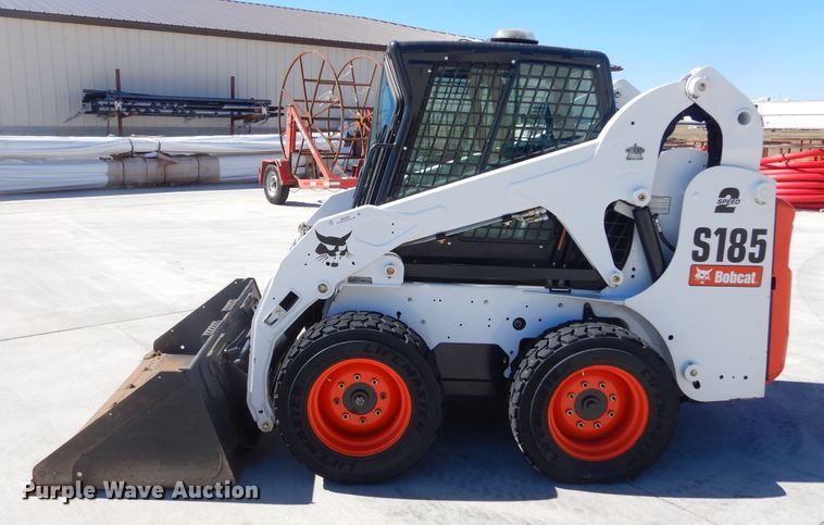image for item MX9995 2012 Bobcat S185  skid steer loader