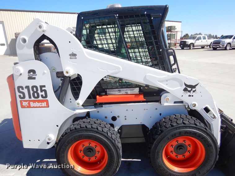 image for item MX9995 2012 Bobcat S185  skid steer loader