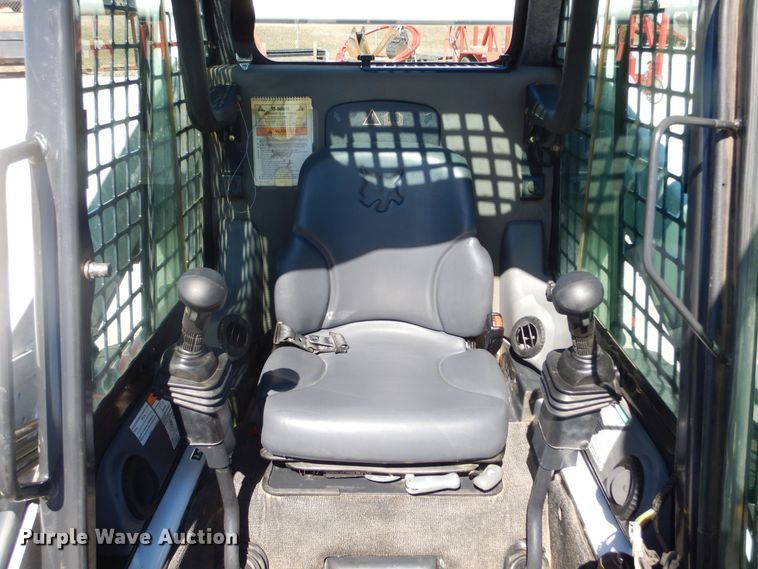 image for item MX9995 2012 Bobcat S185  skid steer loader