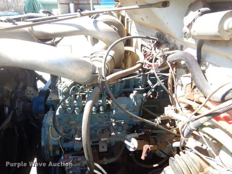 image for item MX9997 1995 International 4700  dump truck