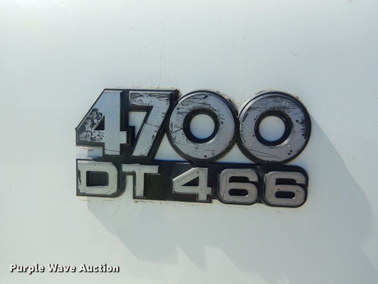 image for item MX9997 1995 International 4700  dump truck