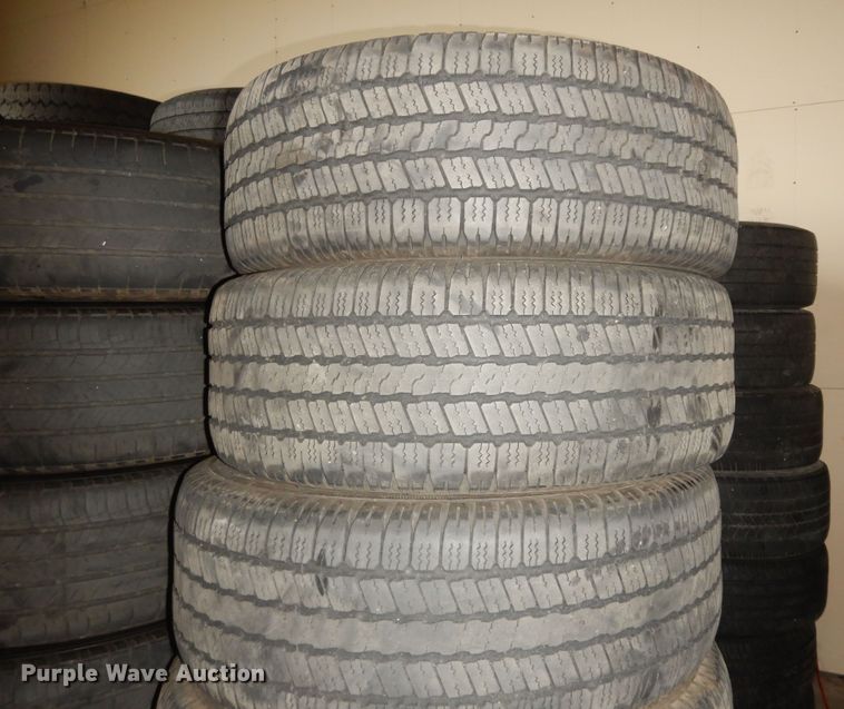 image for item DN1692 Approximately 350 tires