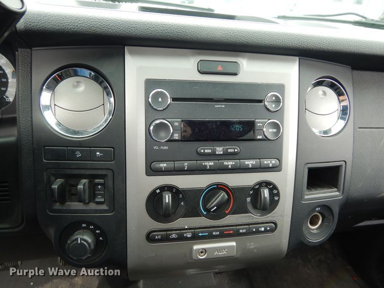 image for item DN1694 2016 Ford Expedition EL  SUV