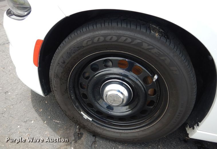 image for item DN1696 2019 Dodge Charger Police 